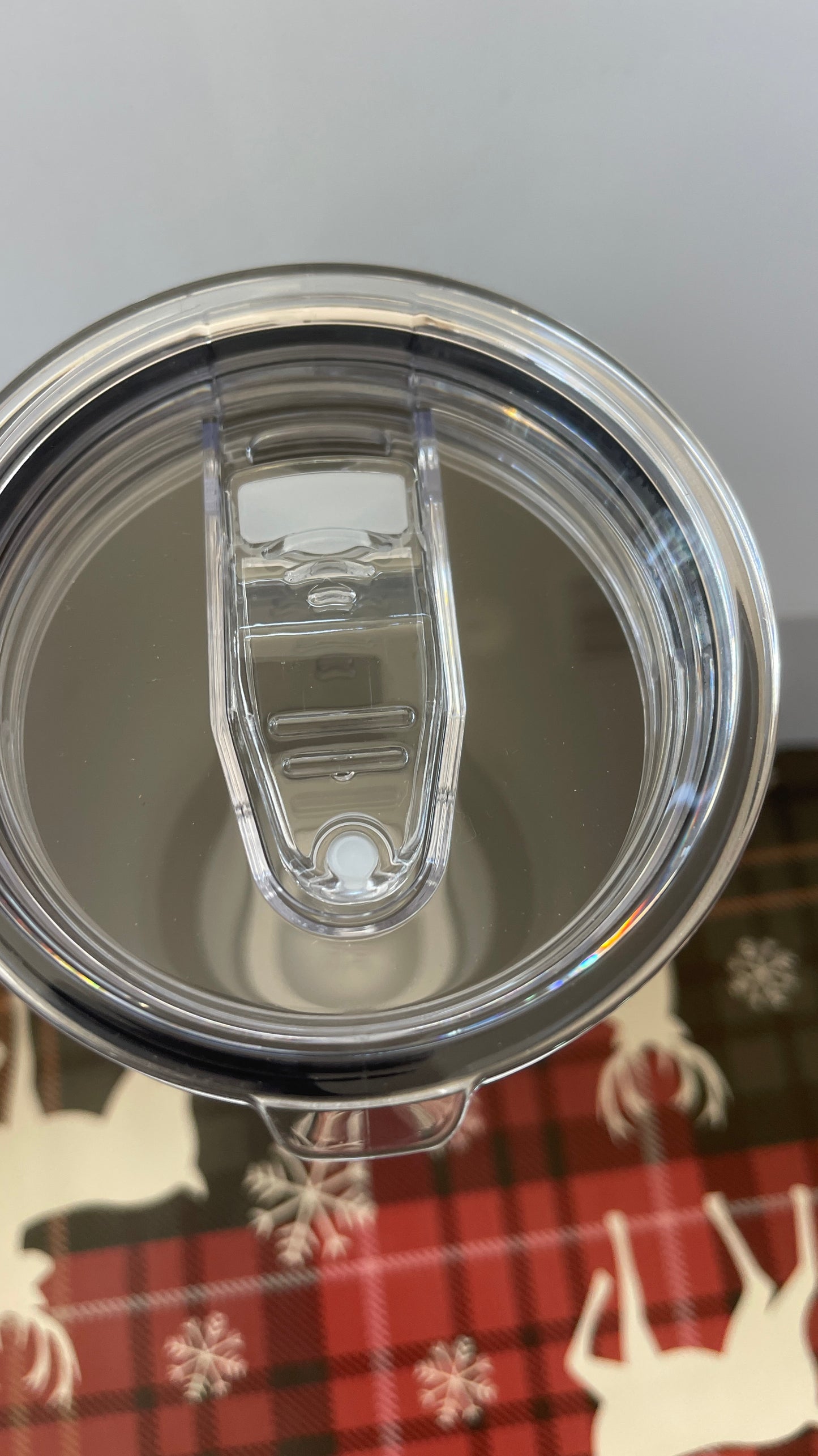 Elegant Christmas Reindeer - 40 oz White & Gold Tumbler